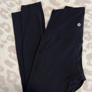Size 4 Black Lululemon Align high rise 25” with pockets